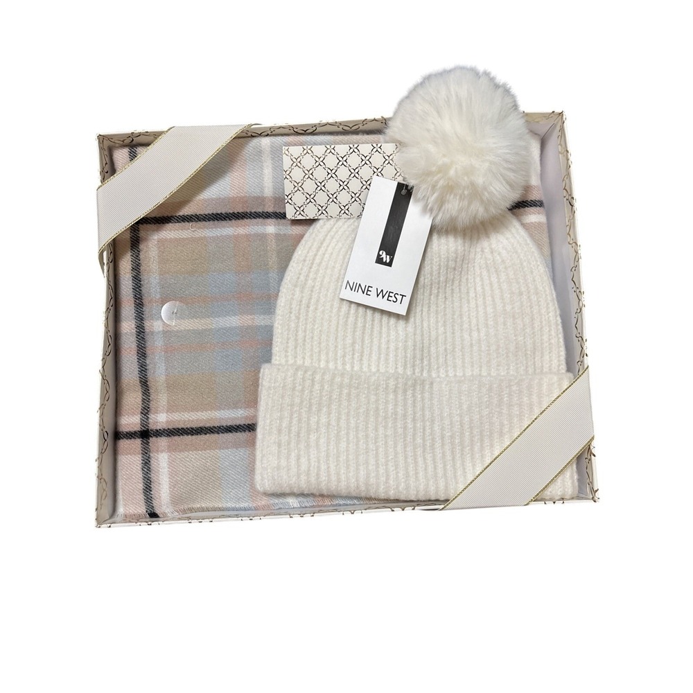 Nine West Scarf And Faux Fur Pom Beanie Set, Brand New In Box, Ivory, Plaid Fall
